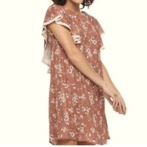 NWT Mason & Belle Lightweight Floral Dress Size Medium